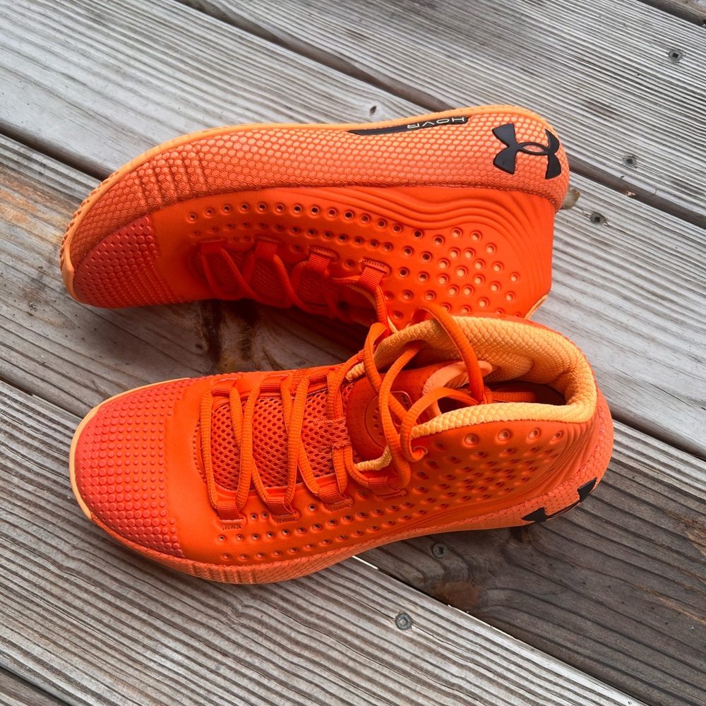 🧡BRAND NEW Under Armour Basketball Shoes🧡